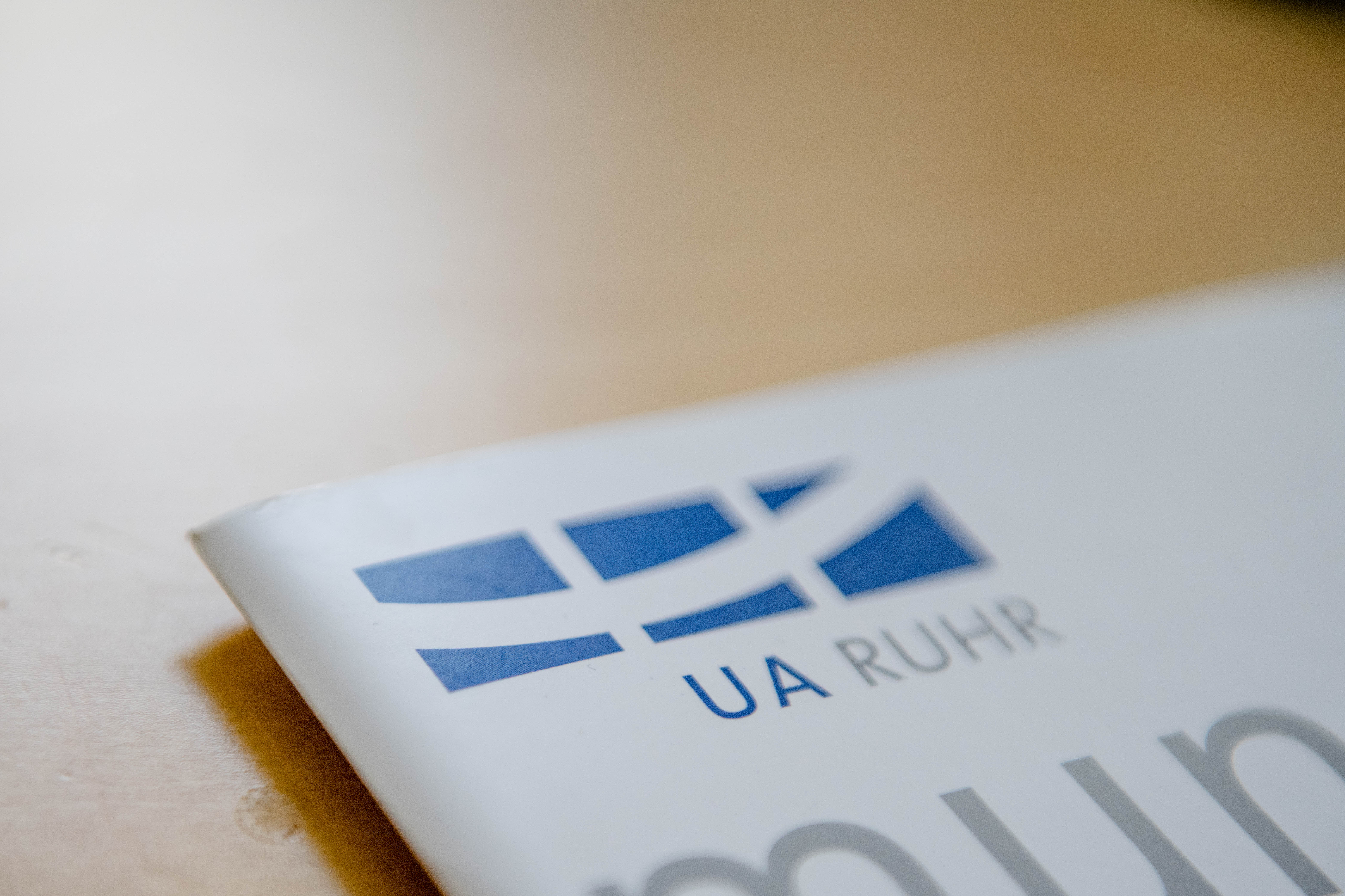 UA Ruhr: Logo